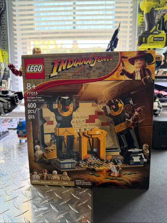 Lego Other - LEGO Indiana Jones Escape from the Lost Tomb